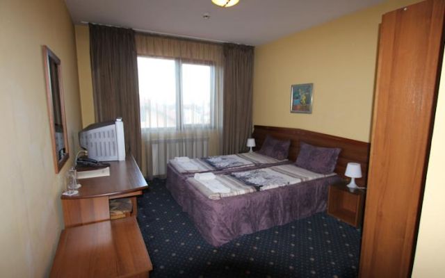 48����8�������� KAPHOUSE